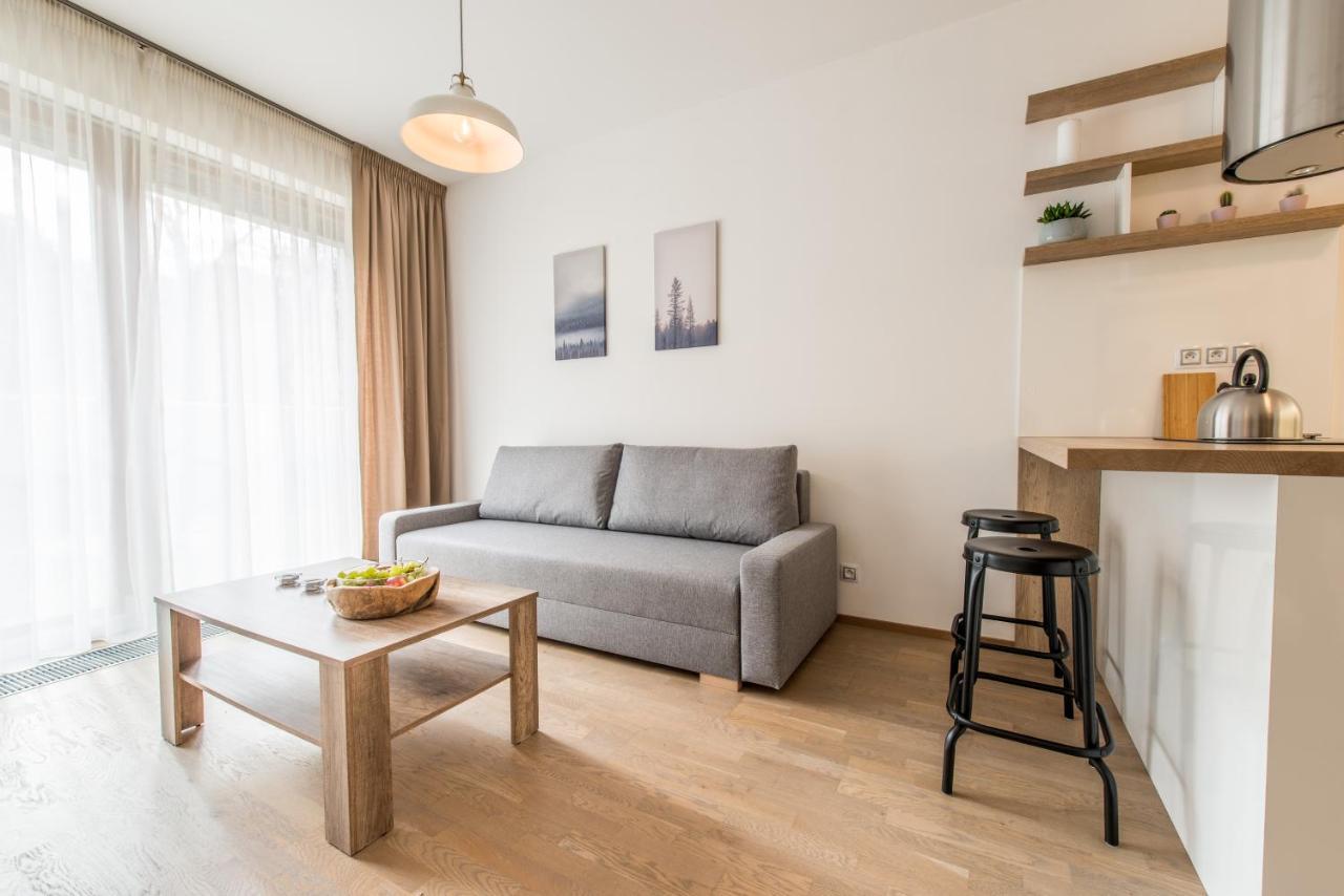 Mozart Central Apartments With Garage ปราก ภายนอก รูปภาพ